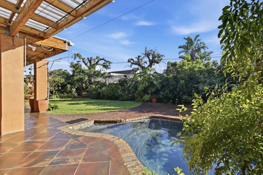 3 Bedroom Property for Sale in Wetton Western Cape